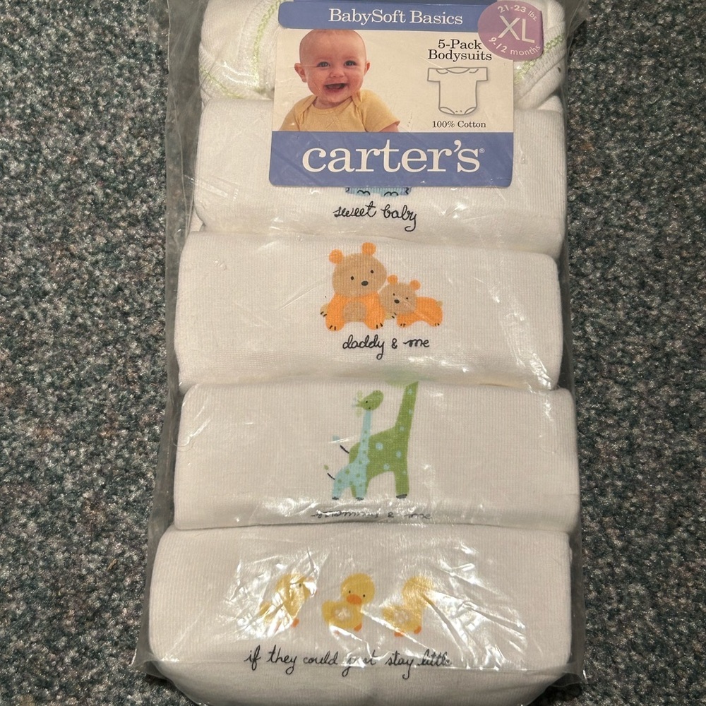 BNWT 9-12 months Carter onesie